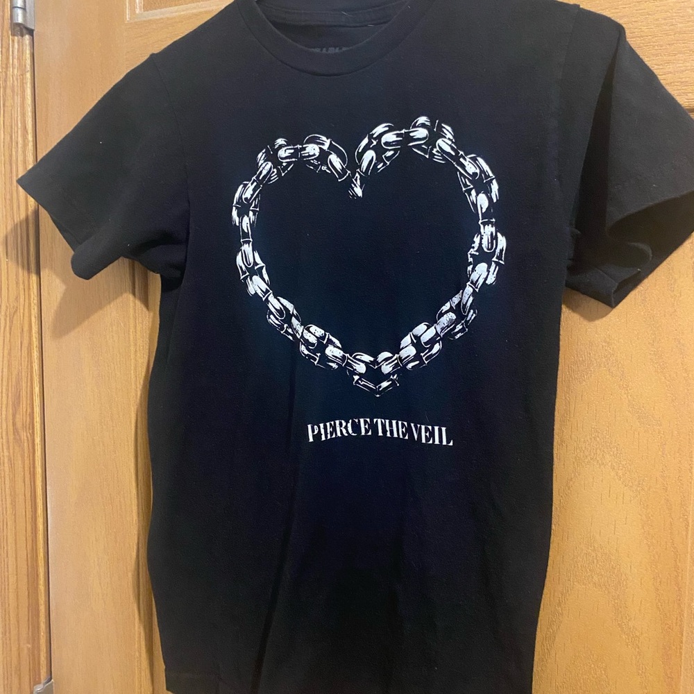 Black Short Sleeve Tee